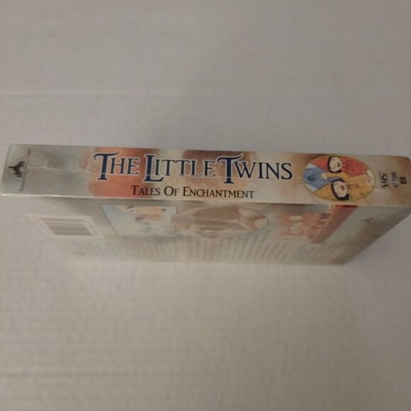 The Little Twins Tales Of Enchantment VHS 1992 By Carly Simon Animated Childrens - Picture 3 of 3